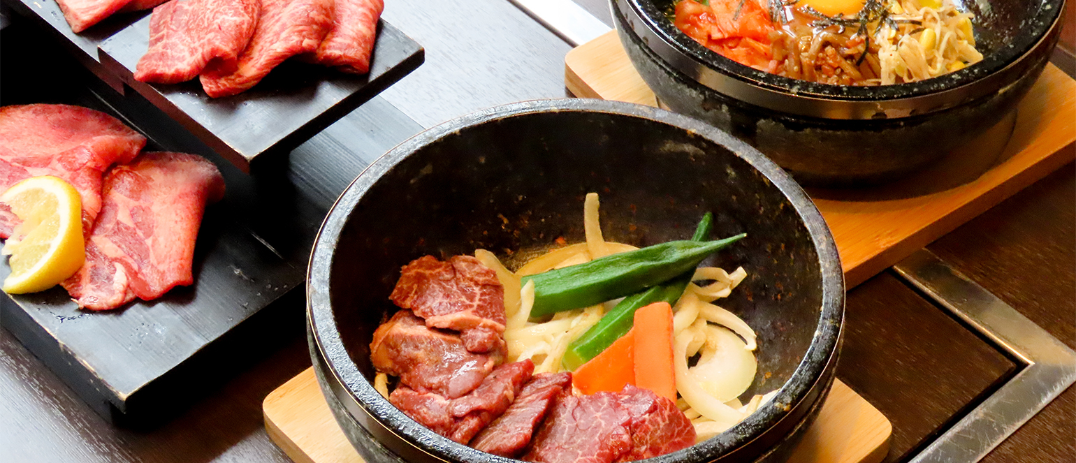 片瀬江ノ島駅から徒歩30秒の好立地に位置するHAYA江ノ島店で熱々の石焼焼肉ランチ